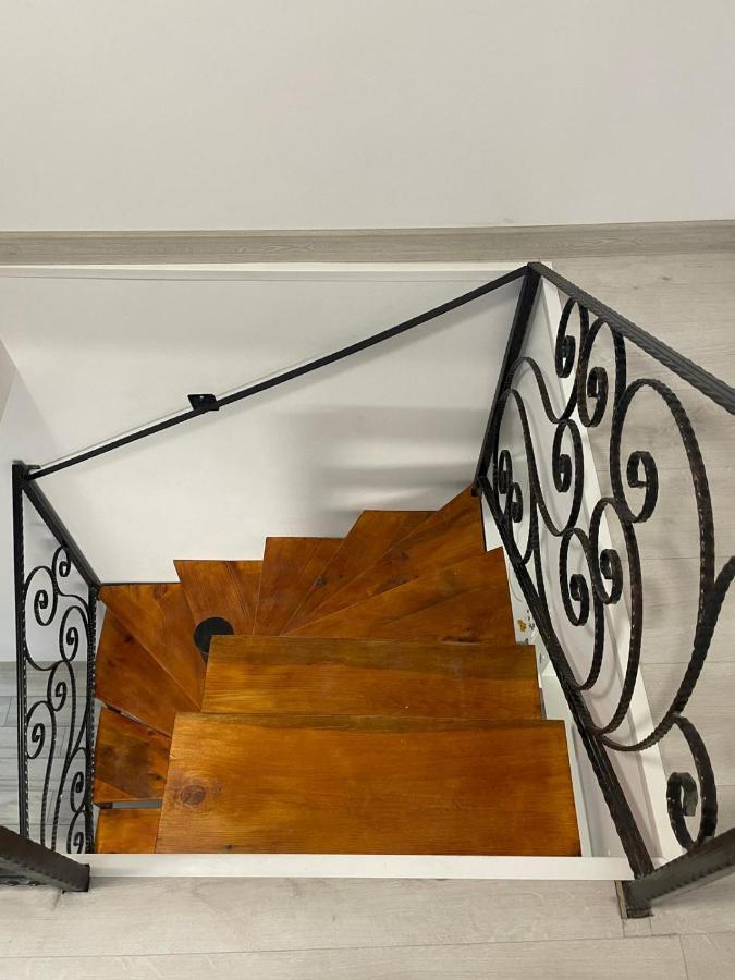 Casa Dan Lägenhet Buzău Exteriör bild