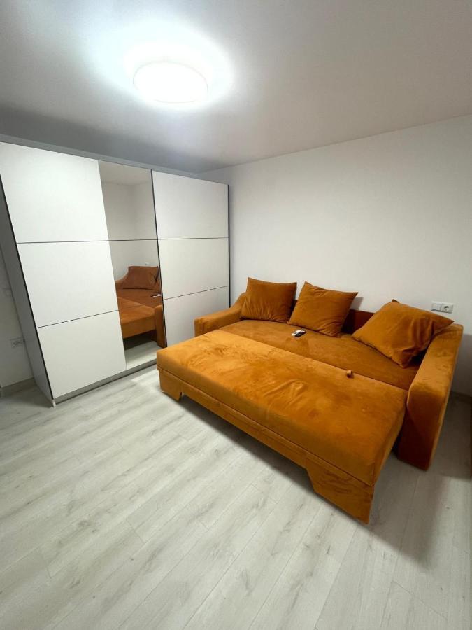 Casa Dan Lägenhet Buzău Exteriör bild