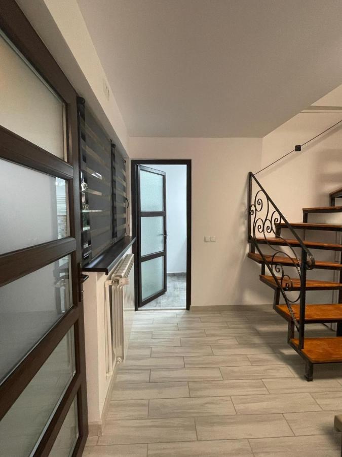 Casa Dan Lägenhet Buzău Exteriör bild