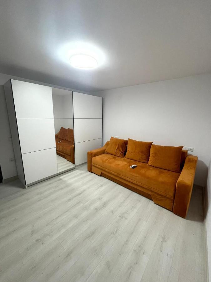 Casa Dan Lägenhet Buzău Exteriör bild