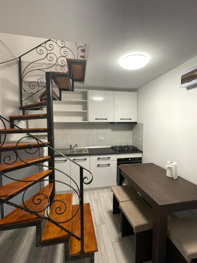 Casa Dan Lägenhet Buzău Exteriör bild