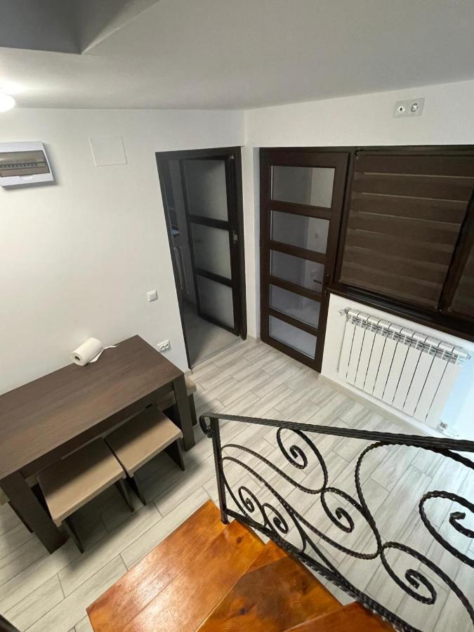 Casa Dan Lägenhet Buzău Exteriör bild